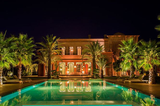 Villa contemporaine avec jardin